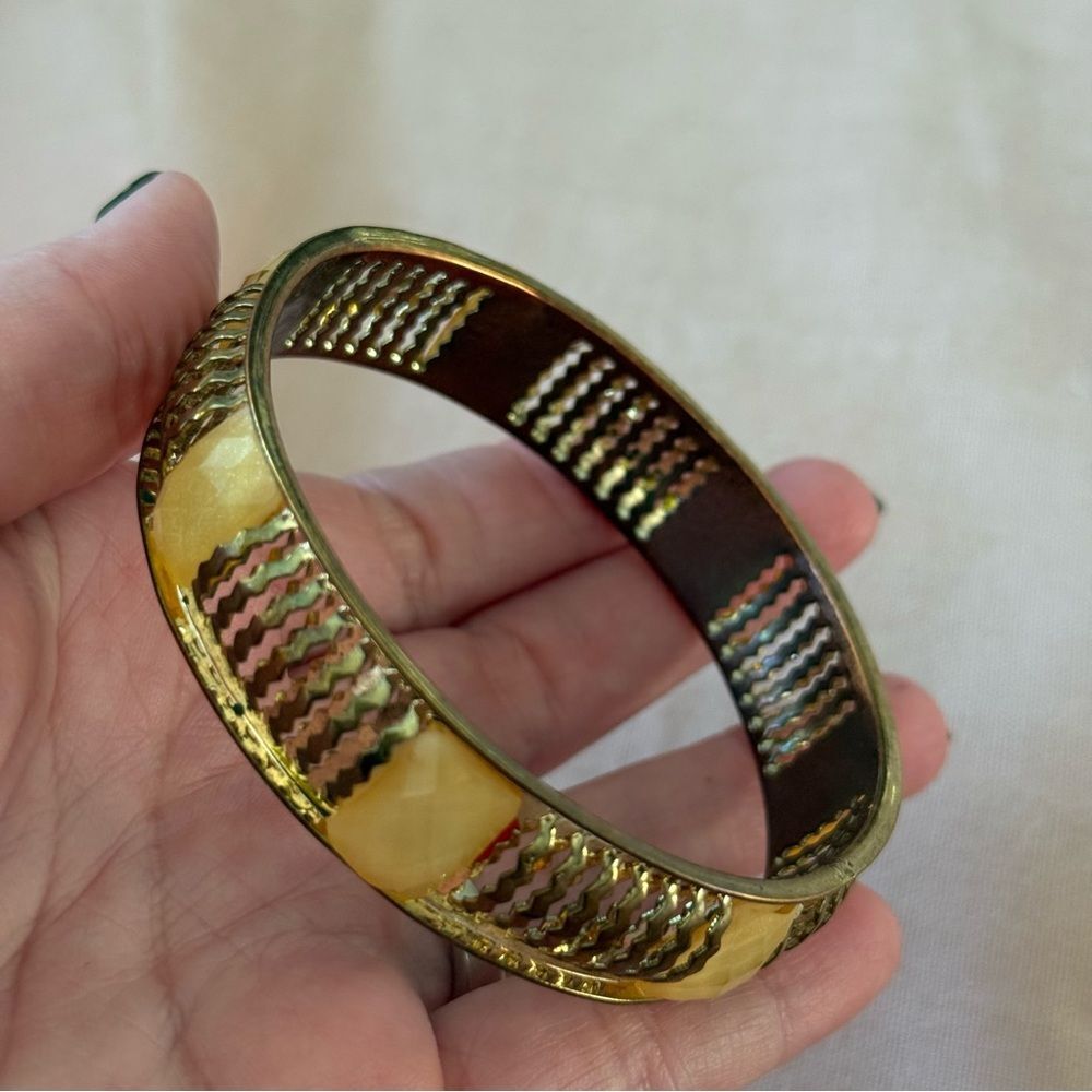 Vintage Style Gold Tone Yellow Statement Bangle